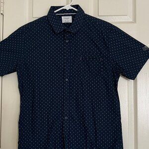 Men's navy/red/white button-down slim fit short sleeve shirt Size L